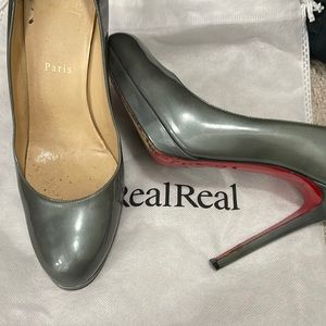 COPY - Christian L red bottom heels. Size 8.5.